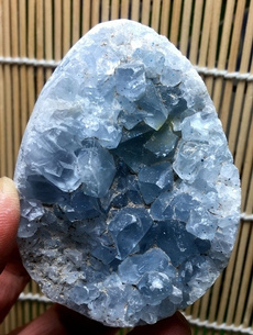 Blues, bluecelestite, crystalhealing, quartz