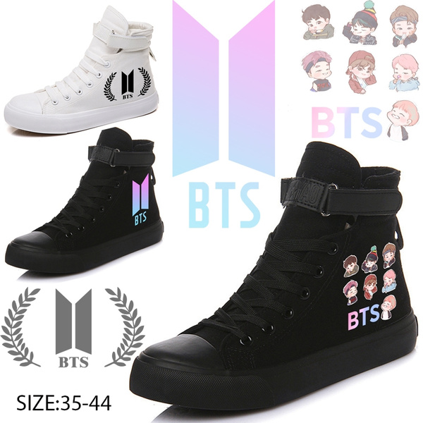 Artista cria tênis com embalagens do combo do BTS no McDonald's