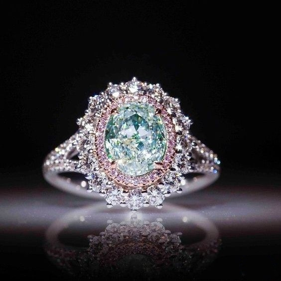 Hot New Pink Crystal Diamond Ring, Female Inlaid Green Shi Caibao's ...
