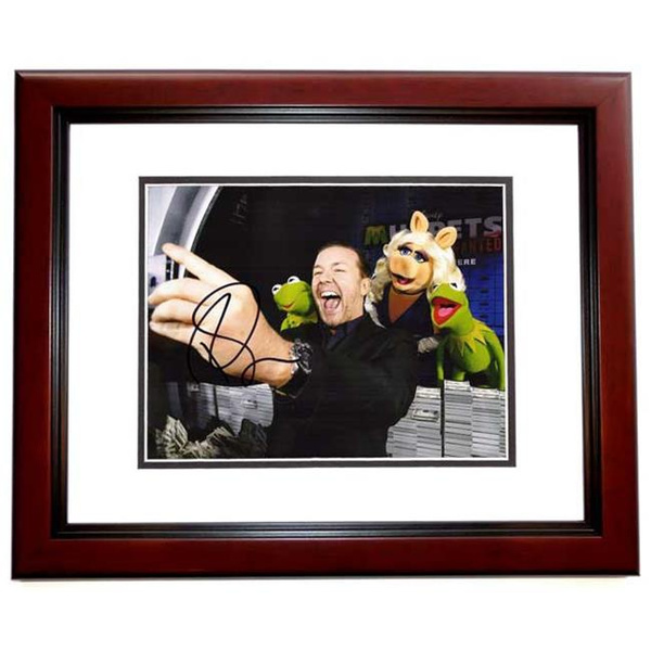 Real Deal Memorabilia RGervais8x103MF 8 x 10 in. Ricky Gervais SignedAutographed the Office