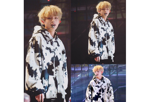 taehyung wearing moletom com capuz