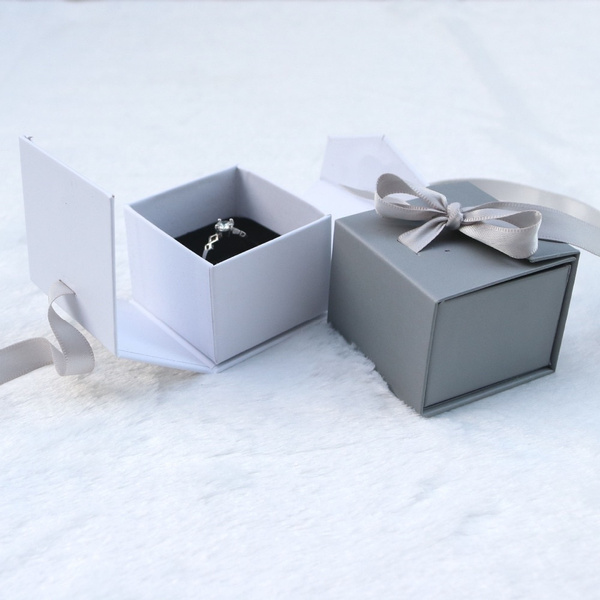 paper ring boxes