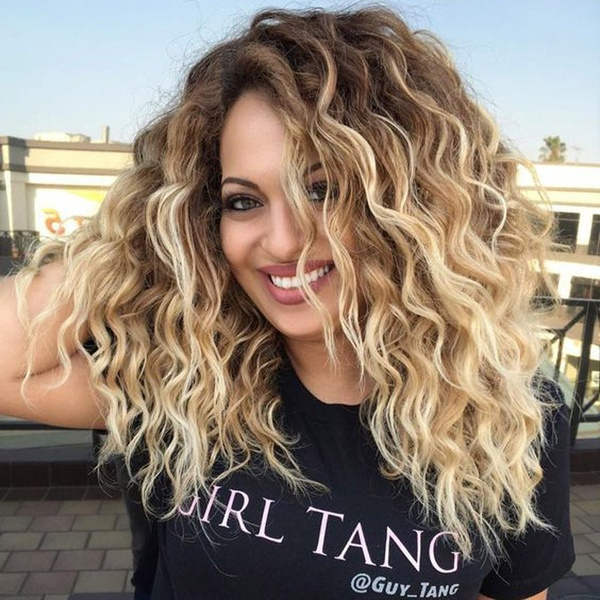 Women s Fashion Short Curly Wavy Hair Wig Natural Ombre Blonde Heat Resistant Synthetic Curly Wigs Fancy Dress Party Wigs for Lady