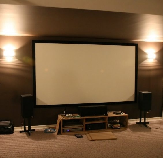 120 Inch 16:9 Manual Projector Screen 