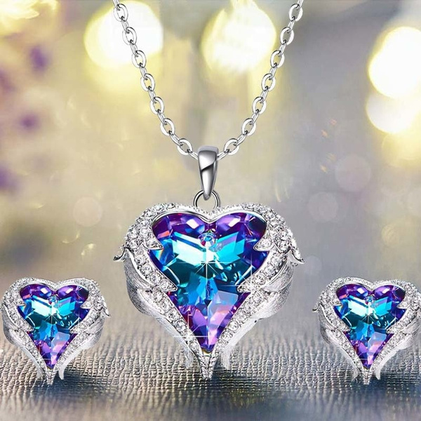 Purple heart pendant earring set