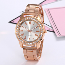 2019 New Rose Gold Watch Luxury Women Dress Rhinestone Quartz Watch Casual Women Stainless Steel Wristwatch Female Clock