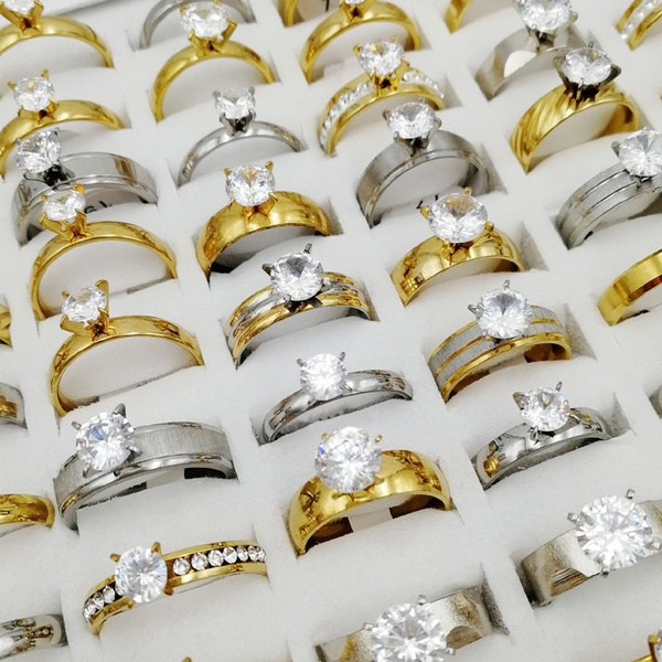 5 carat look diamond ring in 18K gold-White Gold