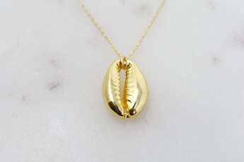 beachlovernecklacegift, seaconchnecklace, cowrieshelljewelry, gold