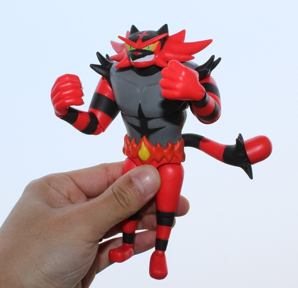 pokemon incineroar figure