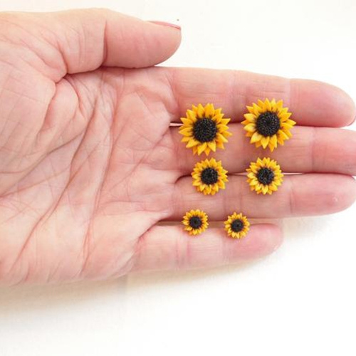 Polymer clay sunflower deals earrings