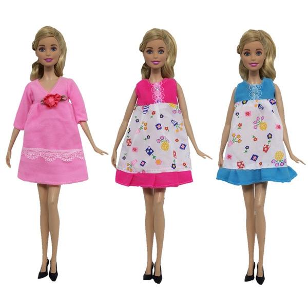 Big barbie doll online clothes