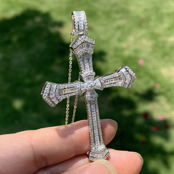 18k two-tone Cross pendant, Women's Fashion, Jewelry & Organizers, Necklaces  on Carousell