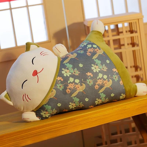 lucky cat cushion