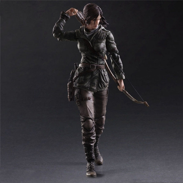 play arts lara croft