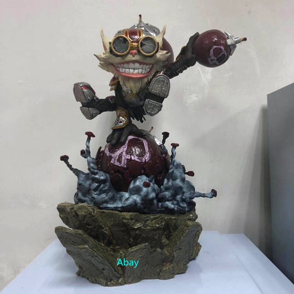 ziggs statue