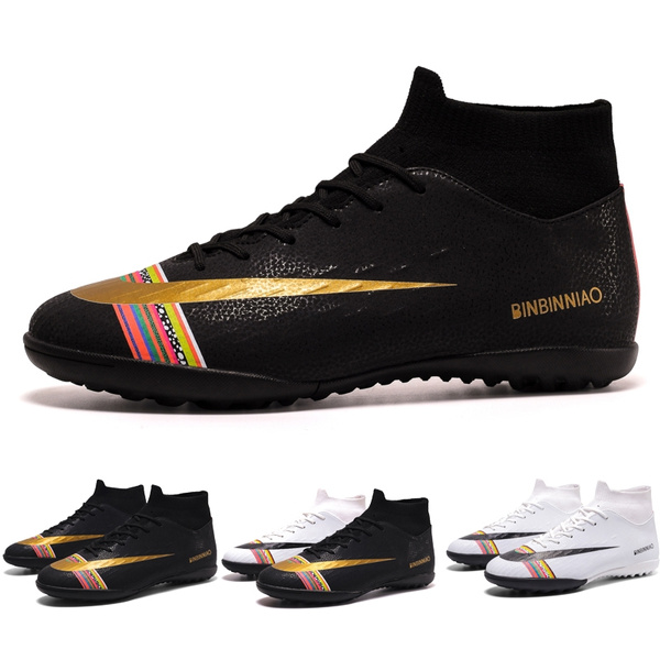 inside soccer shoes