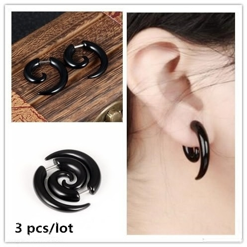 Buy JewelrieShop Black Faux Gauges Plugs Earrings for Men Stainless Steel  Dot Disc Studs Circle Flat Back Cheater Tunnel Dumbbell Earrings Women(18  Gauges,2 Pairs,6mm,Black and Silver) at Amazon.in