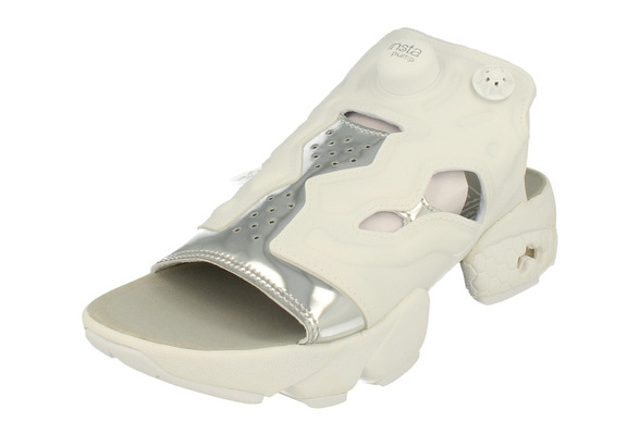 桜舞う季節 Reebok INSTAPUMP FURY SANDAL MAG 23cm - 通販 - vitagel