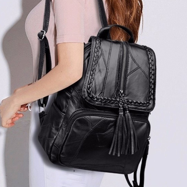 2019 trending outlet backpacks