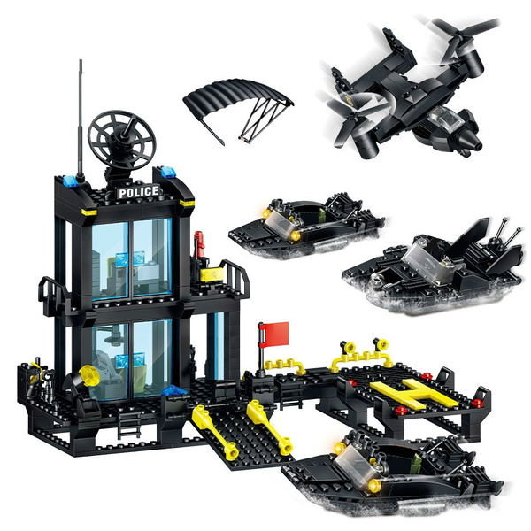 Toys 631PCS SWAT Police Station Patrol boat Building Blocks For Children City Ship Policemen Figures Bricks