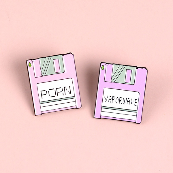 Funny Enamel Pins Memory Storage Card Enamel Pin Private Adult Vaporwave  Brooches Badges Denim Jacket Decoration Pins