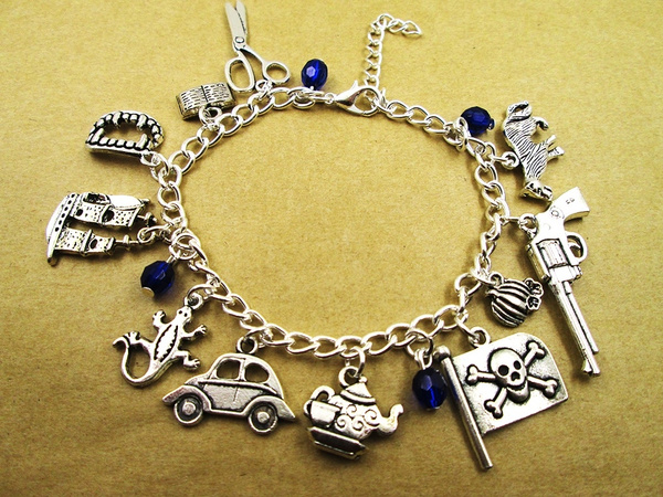 Johnny depp store pandora bracelet