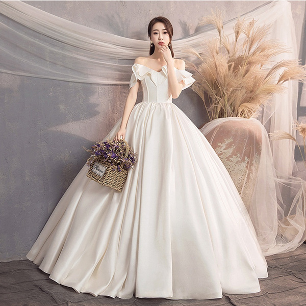 2019 New Arrival Sweet Princess Strapless Wedding Gown Floor Length Satin Fabric Graceful Hepburn Style Bridal Dresse White Vestidos De Noiva Plus