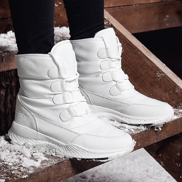 padded snow boots