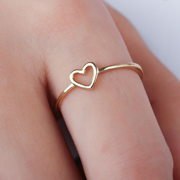 love heart ring gold