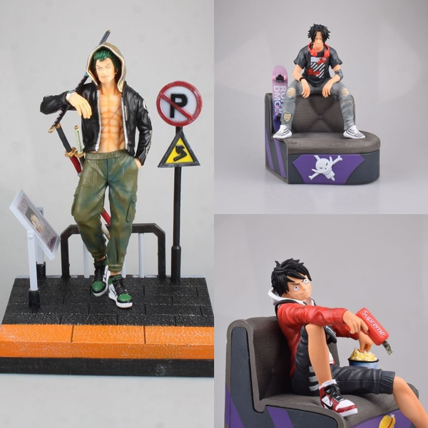 I never really see any male figures here so Im wondering if theres any  that are pretty like these  rAnimeFigures