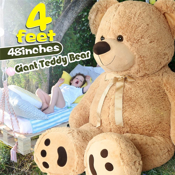 large bear stuffed animal