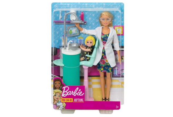Boneca Barbie Quero Ser Cuidadora do Galinheiro Mattel Dhb63 :  : Brinquedos e Jogos