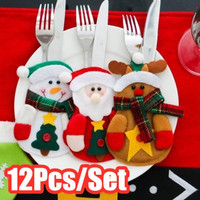 4PCS Christmas Cutlery Holders Silverware Holders Pockets Knifes Forks Tableware Bags Reindeer Xmas Tableware Holder for Christmas Holiday Party Kitchen Supplies