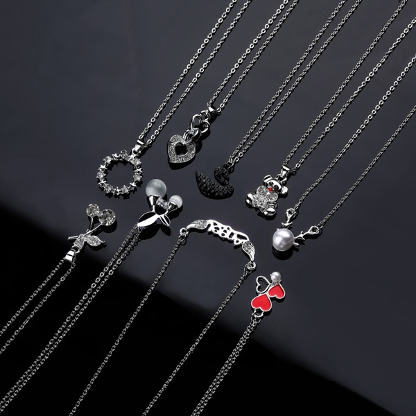 Fashion Wreath Pendant Necklace Heart-shaped Romantic Charm Alloy