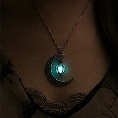 Moon Glowing Necklace Turquoise Charm Jewelry Silver Plated Necklace Pendant Luminous Necklace Gift