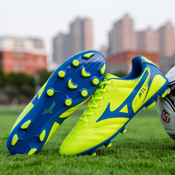 Lowtop Soccer Shoes Waterproof Soccer Shoes Wearresistant Outdoor