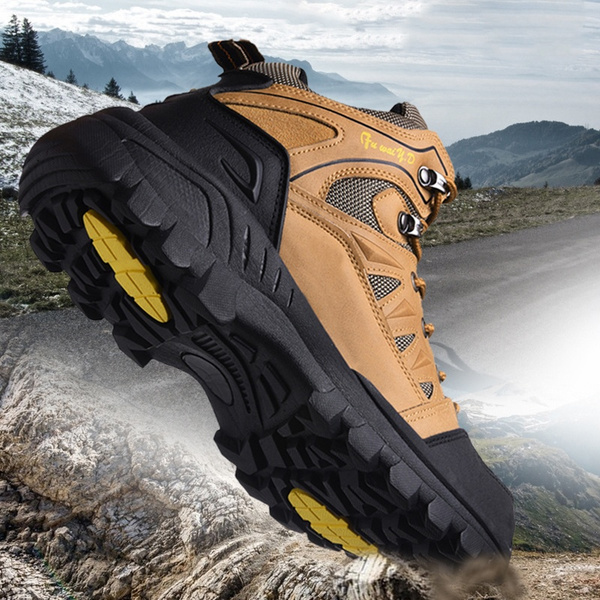 mens hiking shoes size 9