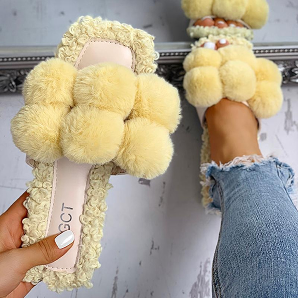 villus fluffy casual flat sandals