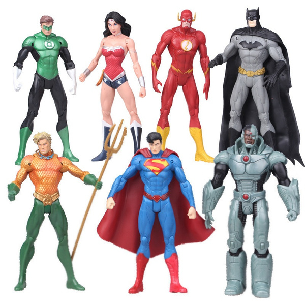 Details about   Artfx Justice League Batman Superman Wonder Woman Cyborg The Flash Action Figure