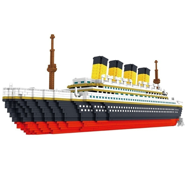 Titanic Building Blocks 3800pcs Ship Model Set Kit For Kids education toy 