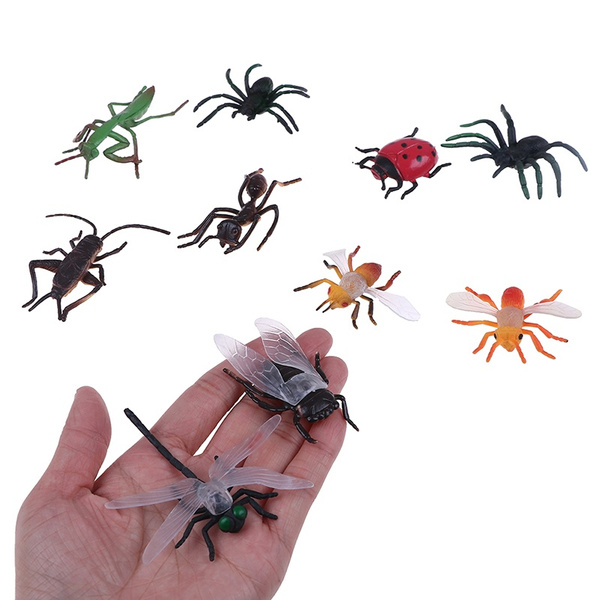 10 Assorted figure realistic bugs plastic insects kisd party bag filler toy H CI 
