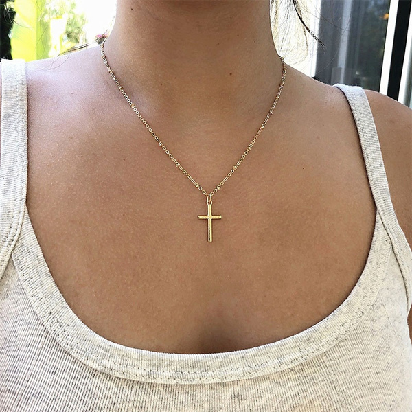 Women's Welry Cross Pendant Necklace in 14kt Yellow Gold, 18