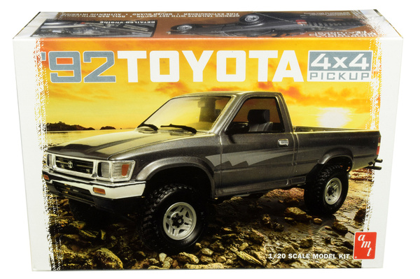 toyota tacoma plastic model kit