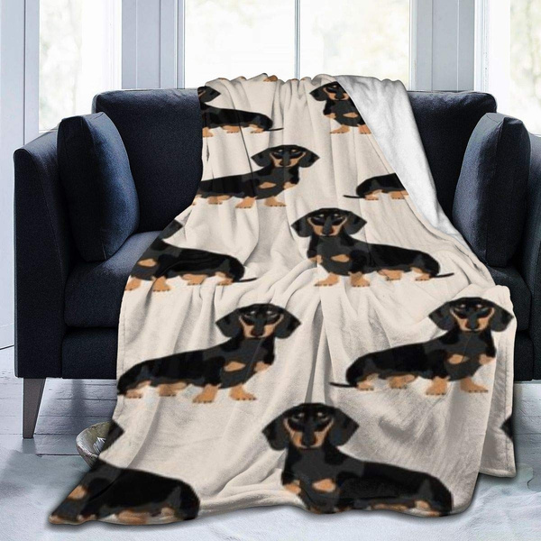 Luxury Fleece Blanket for Men Women, Warm and Fuzzy Blanket Compatible with  Wiener Dog Dachshund Pet Dogs for Sofa Couch Car Sleep, Funny Halloween