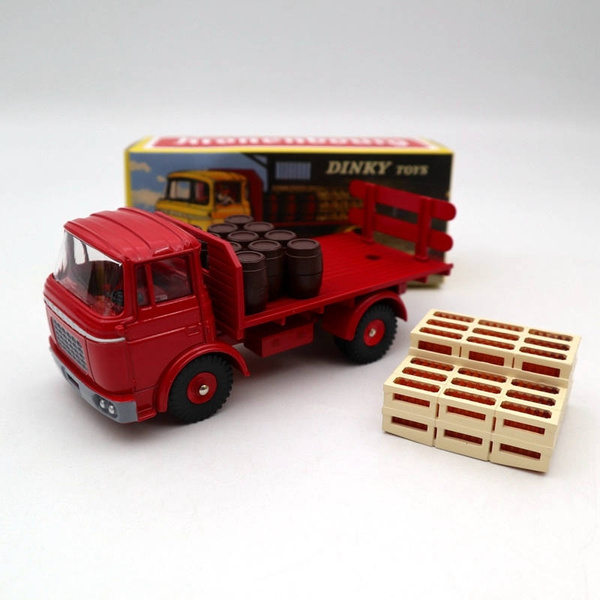 Atlas Dinky toys 588 Plateau Brasseur Berliet GAK Camion Red