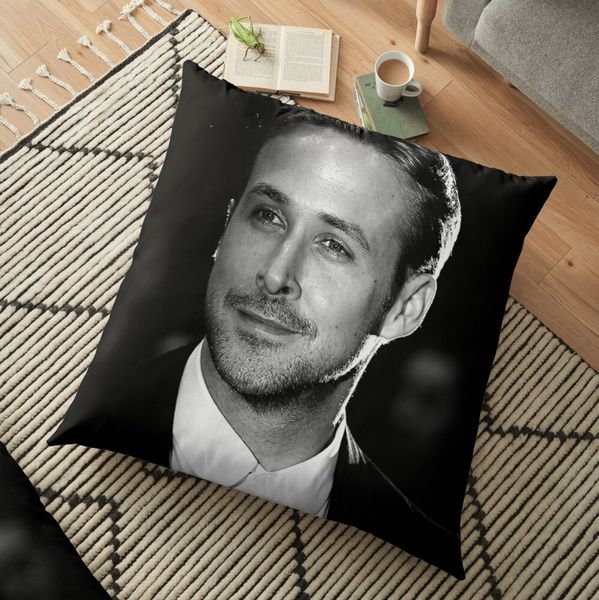 Ryan Gosling Throw Pillow Cover with Hidden Zipper Pillowcase for Sofa  Bedroom Living Room Home Decor (18x18 Inches) : : Home & Kitchen