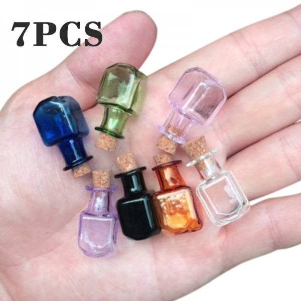 cute mini glass bottle with corks