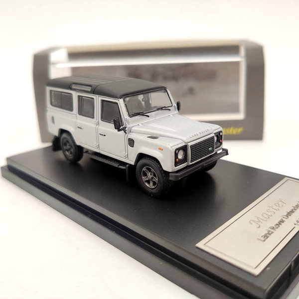 Master 1:64 Scale Land Rover Defender 110 Diecast Model Toys Car Collection Gift