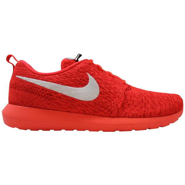 Nike blancas cheap roshe