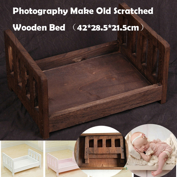 baby wooden bed